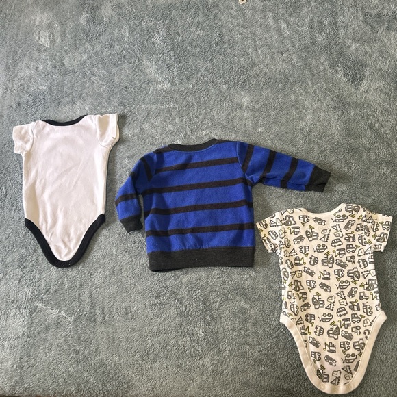 BABY BOY CLOTHES LOT - 3 PIECES | SIZE 0-3 MONTHS | CARTER'S, TCP - Picture 5 of 5